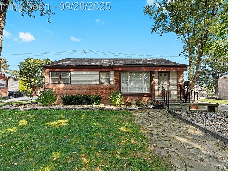 1st image of 30720 Hathaway St