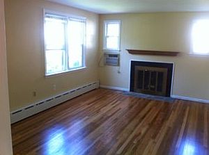 1st image of 42 Holbrook St