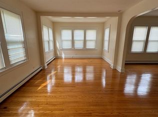 135 Wade St #1, Bridgeport, CT 06604