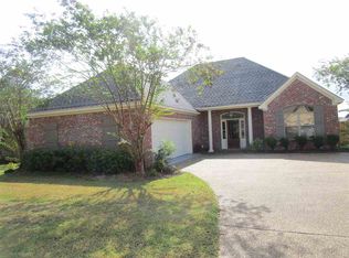 113 Kirkwood Dr, Clinton, MS 39056