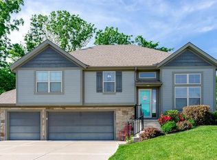 5824 N Bedford Ave, Kansas City, MO 64151