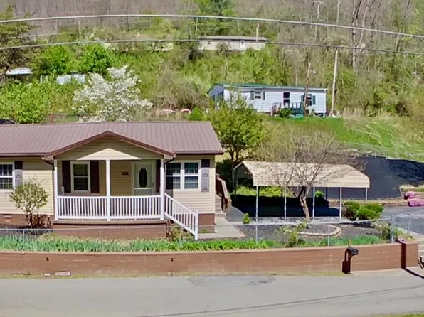 406 Nosben Frk, Turkey Creek, KY 41514