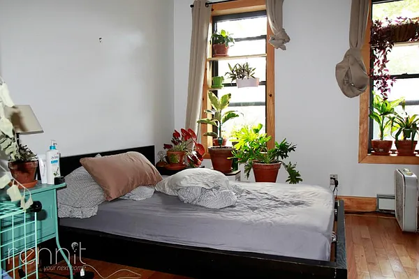 Rented by Rennit Inc. | media 20