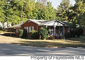 2nd image of 1096 Essex Pl