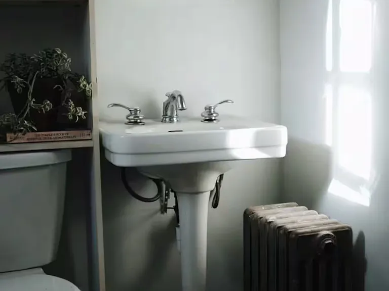 Third floor bathroom