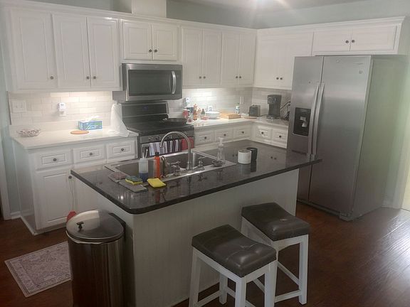 5th image of 518 Ridgecliff Ct