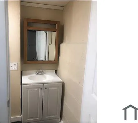 10317 Somerset Ave #RIGHT — Photo 33
