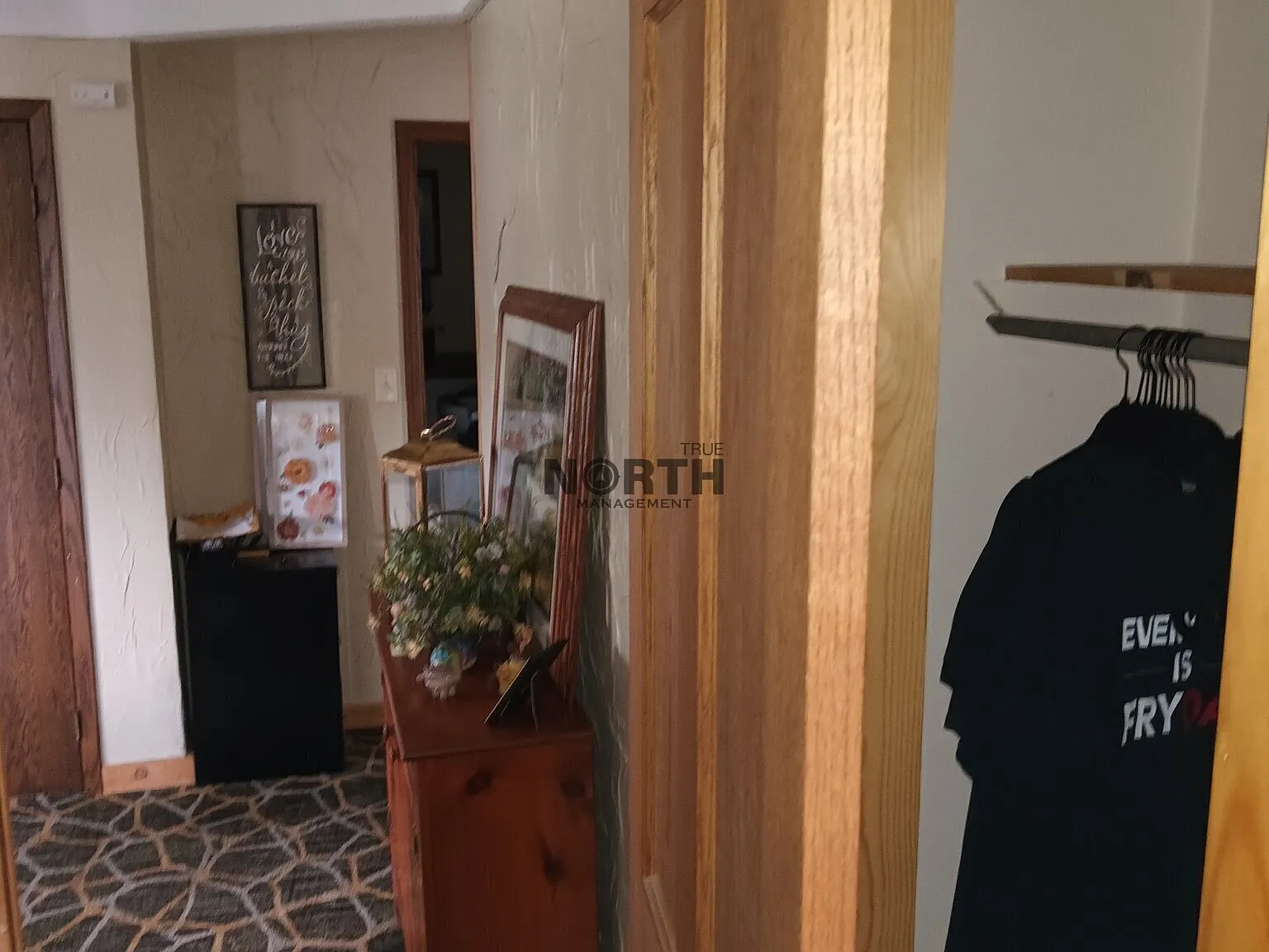 2 bed, $1,100 — Photo 2