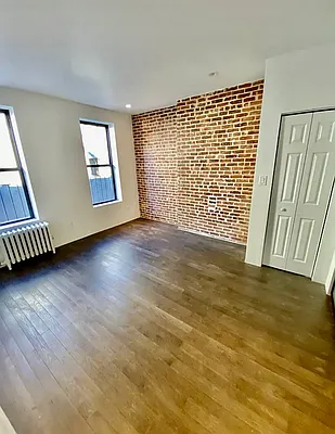 Rented by Douglas Elliman | media 16