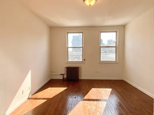 Rented by TheRealEstateCompany.com LLC | media 37