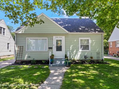 1414 Victor Ave, Lansing, MI, 48910