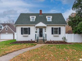 2636 12th St, Moline, IL 61265