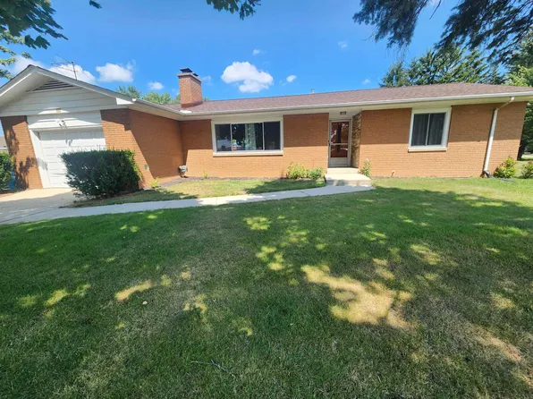 1974 W Youngs Ditch Rd, Bay City, MI 48708