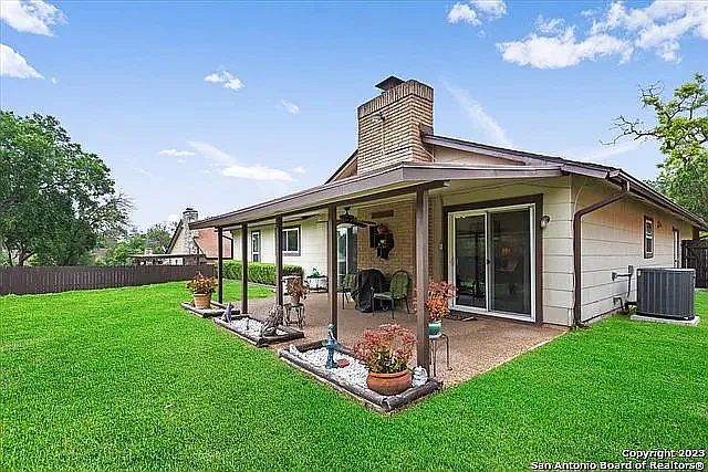 3 bed, 1478 sqft, $2,500 — Photo 2