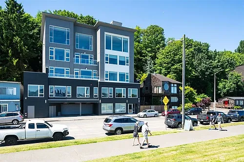 1709 Harbor Ave SW Photo 1 1709 Harbor Ave SW Photo 1