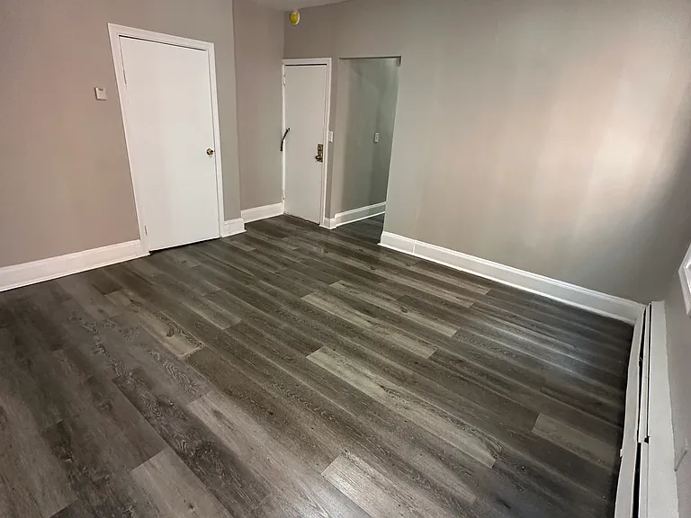 260 Lawrence St #2 — Photo 8