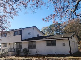 1110 Shoreham Dr, Atlanta, GA 30349