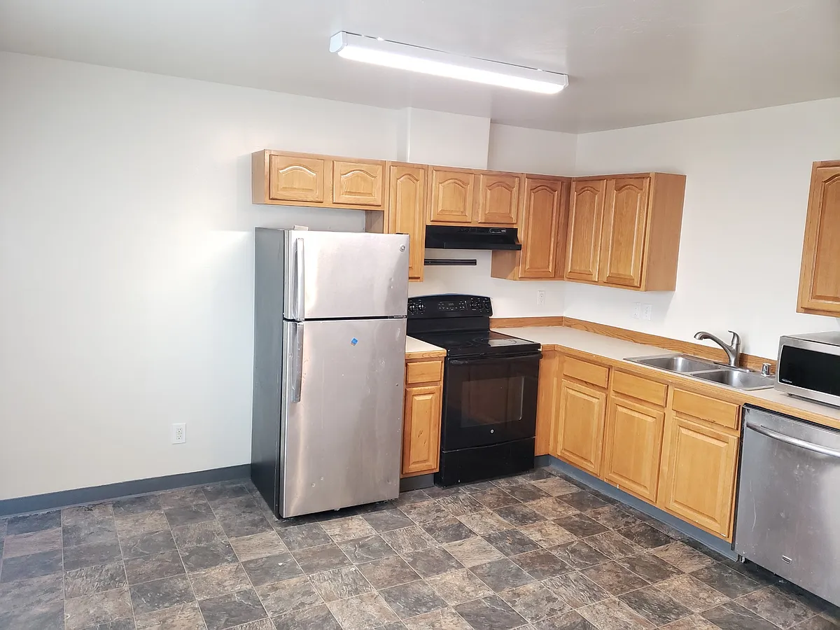 Building Photo - 107 Davis St #1
