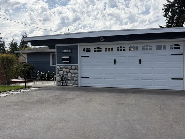 21404 W 54th Place W, Mountlake Terrace, WA 98043