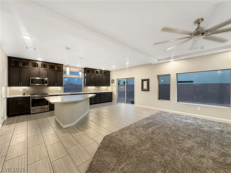 6305 Carmel Creek Ave — Photo 21