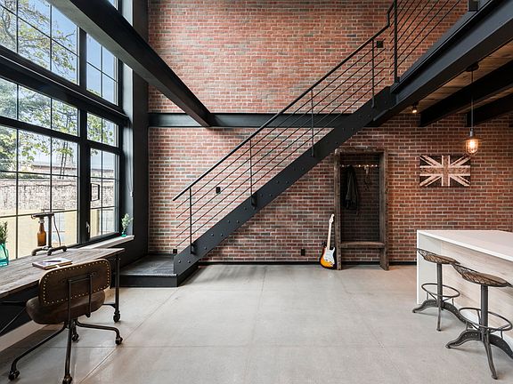 3rd image of 171 Bayard St #2R