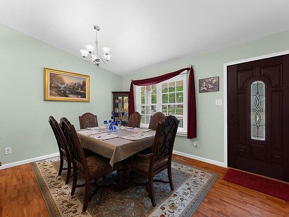 5th image of 6318 Long Timber Dr