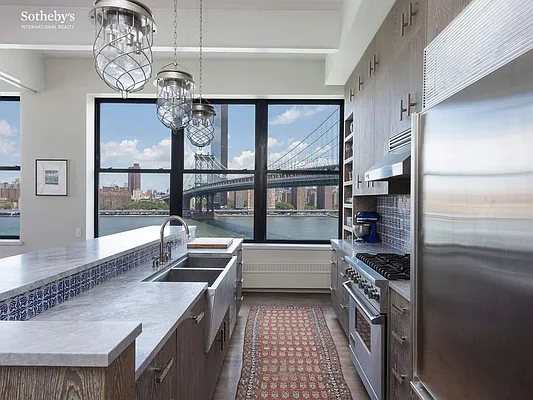 Rented by Sotheby's International Realty | media 43