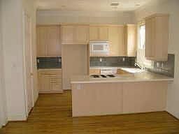 3rd image of 2414 Quenby St #C