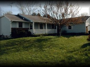 2615 Woodmeadow Dr SE, Grand Rapids, MI 49546