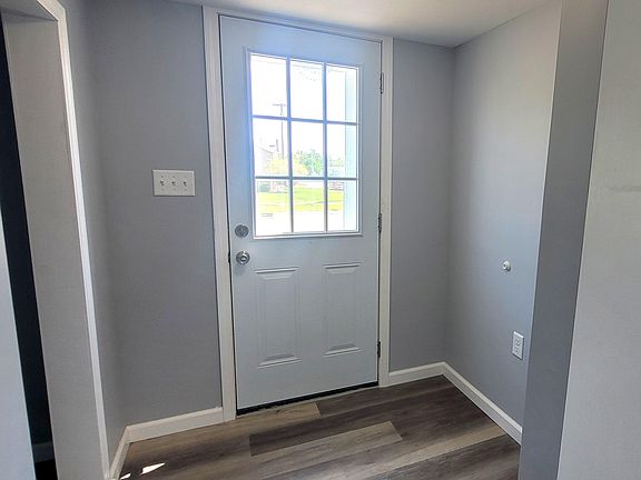 4th image of 637 Hierholzer St