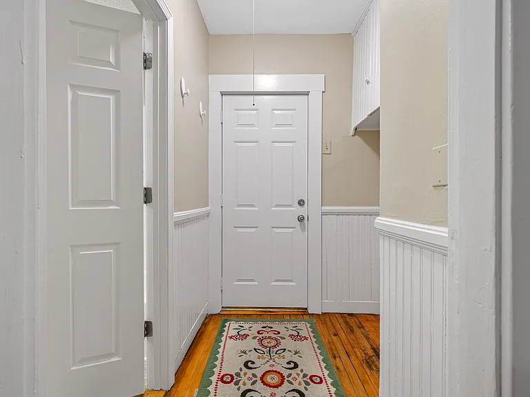 27 Chrome St #1 — Photo 17