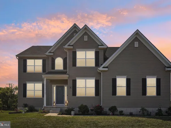 150 Huntsville Dr, Gilbertsville, PA 19525