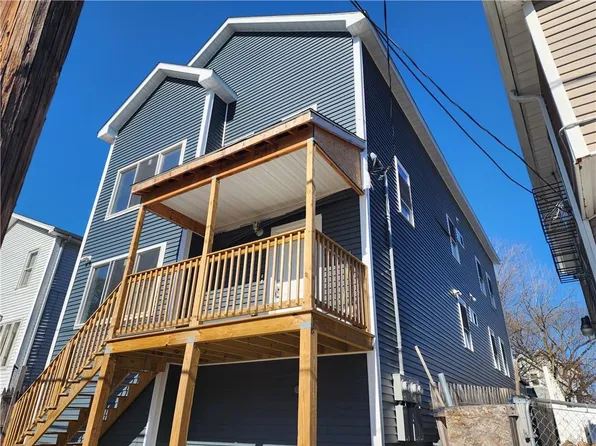 47 Rill St, Providence, RI 02909