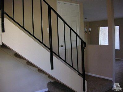 2nd image of 2600 Calle Abedul #35