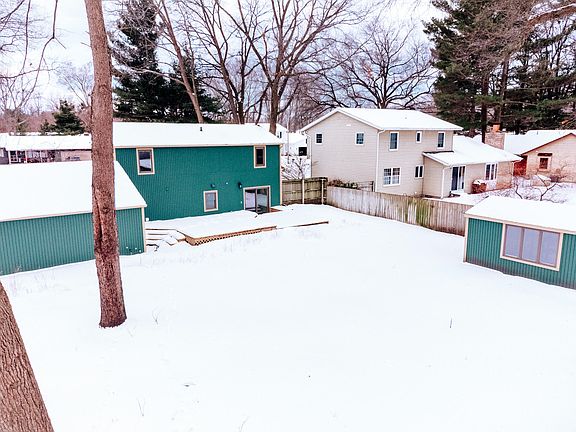 4th image of 2028 Castle Ct