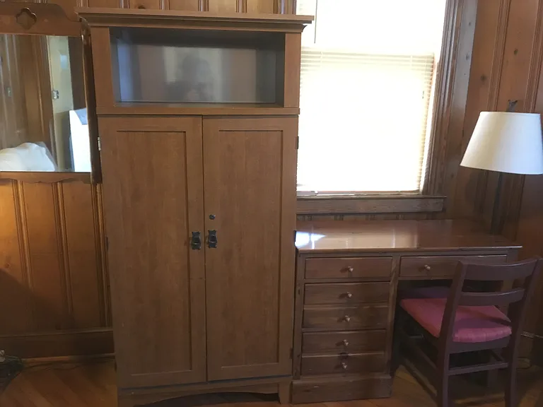 1005 Burch Ave — Photo 8