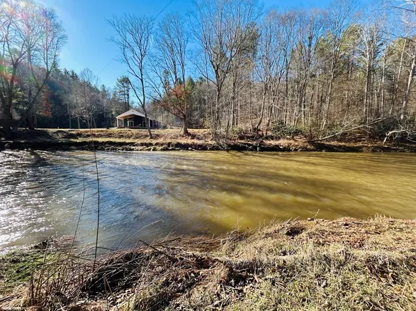 Creekside Dr, Dugspur, VA 24325