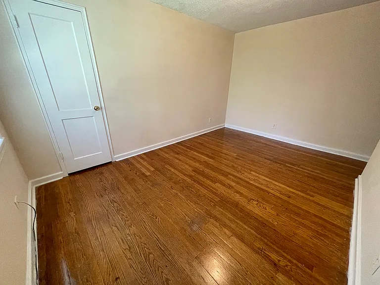 1663 Valley Ave — Photo 53