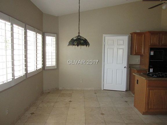 4th image of 6003 Lone Creek Cir