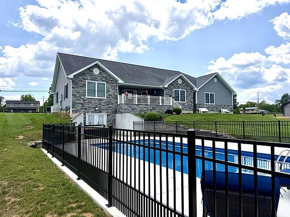 2nd image of 97 Trinity Ln