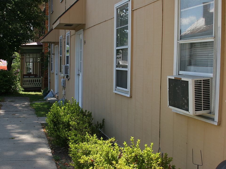 Front Entry from Main Street