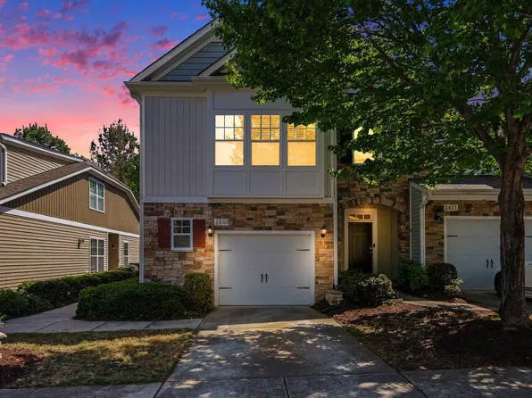 2409 Memory Ridge Dr, Raleigh, NC 27606
