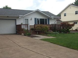 7260 Andover Dr, Mentor, OH 44060
