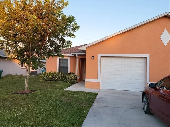 4523 SW 8th Pl, Cape Coral, FL 33914