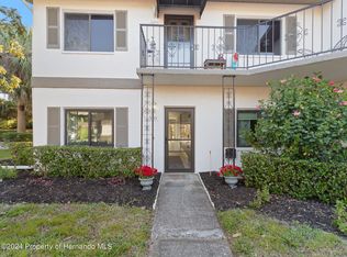 6571 River Run Blvd, Weeki Wachee, FL 34607