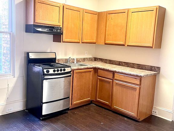 3rd image of 1808 Saint Paul St APT 301