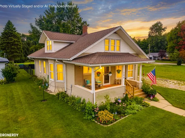 506 W 11th St, La Porte, IN 46350