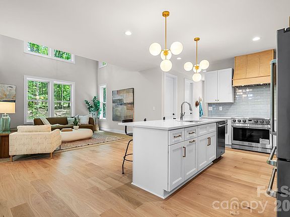 4th image of 3528 Waterview Trl