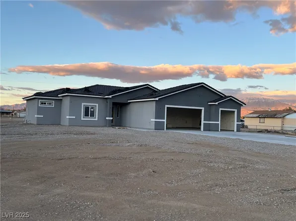 2530 S Tecumseh Ave, Pahrump, NV 89048