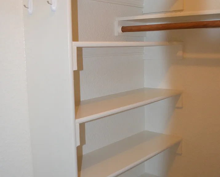 2521 Creek Dr — Photo 9